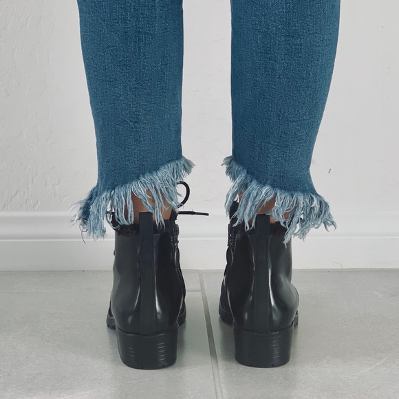 NIB Water Resistant Fur Lined Winter Ankle Boots - Picture 6 of 8